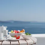 Oda ve Kahvaltı Thirea 4*