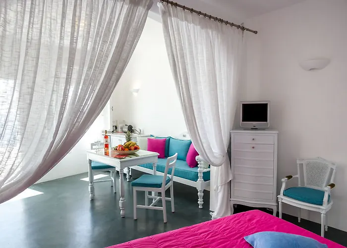 Thirea Bed & Breakfast 4*