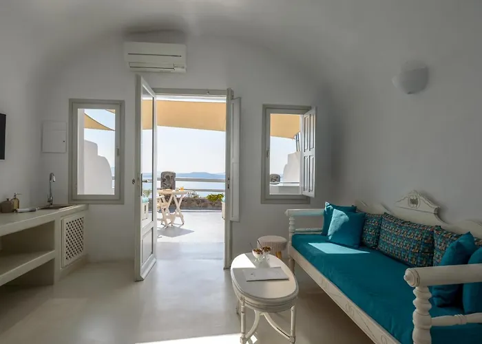 Thirea Bed & Breakfast 4*