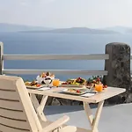 Thirea Couette-café Oia (Santorini)